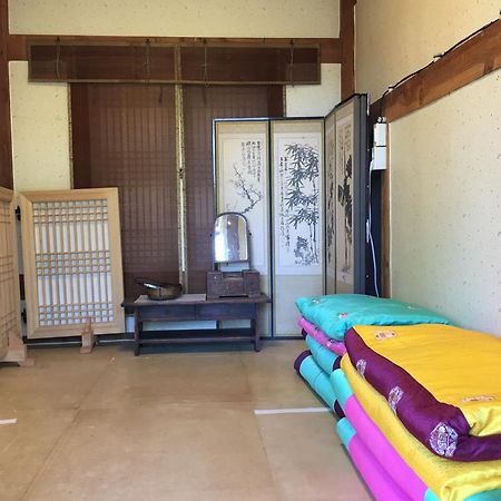 Hotel Korean Traditional House - Chungnokdang à Boseong Chambre photo
