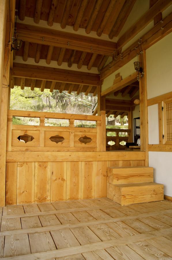 Hotel Korean Traditional House - Chungnokdang à Boseong Extérieur photo